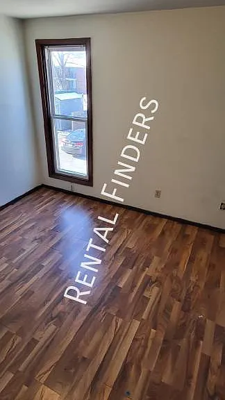 568 Spinnaker Ln — Photo 3