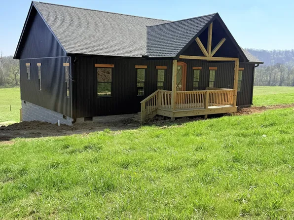 608 Buckeye Rd, Cumberland City, TN 37050