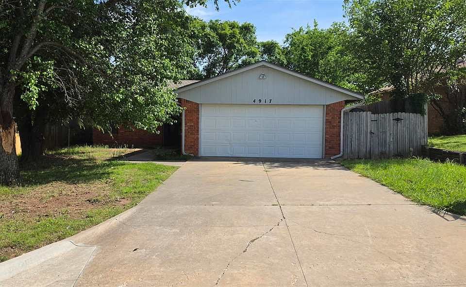 1st image of 4917 SE Churchill Way
