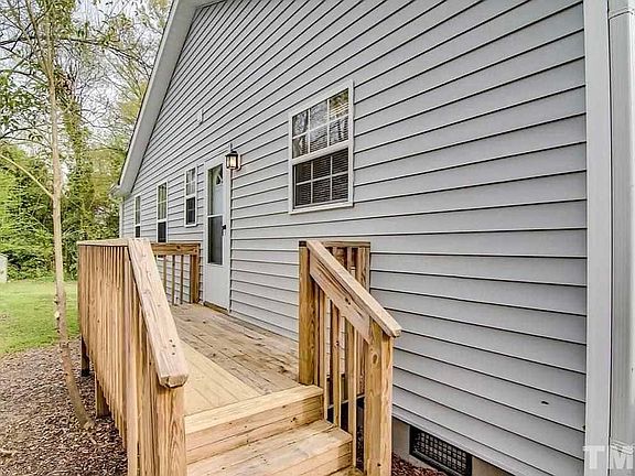 2nd image of 2422 Shenandoah Ave