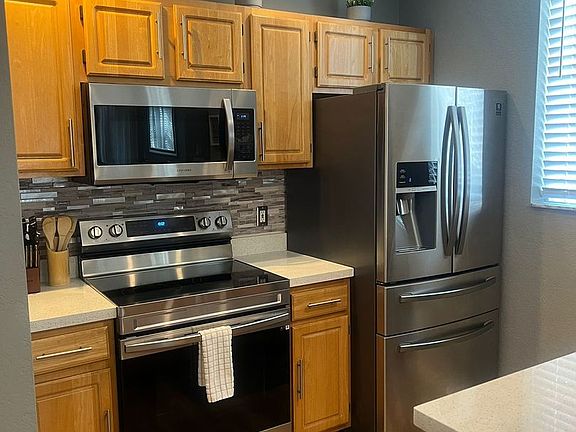 2nd image of 4000 Venetian Bay Dr APT 108