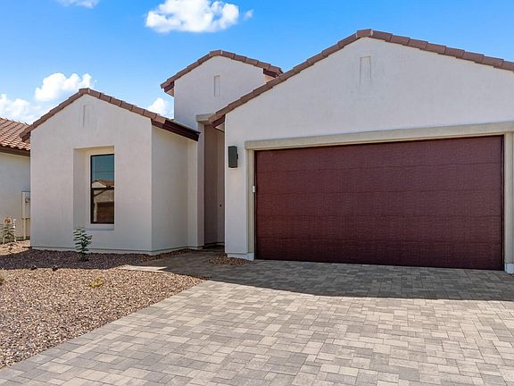 3rd image of 685 E Aurora Drive