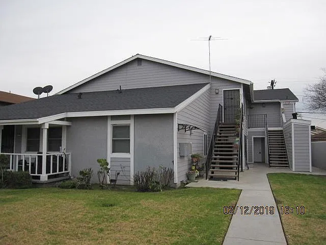 12750 Vanowen St #4 — Photo 13