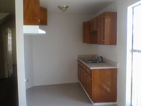4th image of 11210 S Broadway APT 101