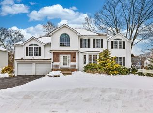 20 Dorothy E Lucey Dr, Newburyport, MA 01950