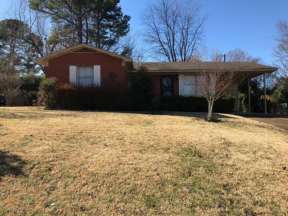 1st image of 8861 Yorktown Dr