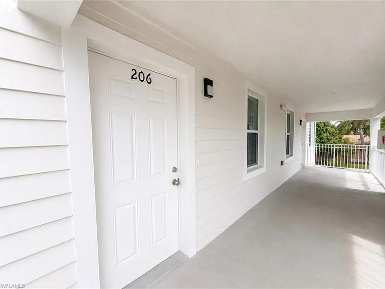 3815 Chiquita Blvd S — Photo 2