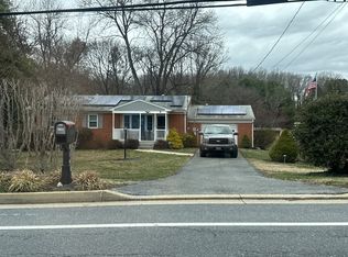 9140 Vollmerhausen Rd, Savage, MD 20763