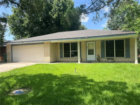 126 Palm Springs Dr, Slidell, LA 70458