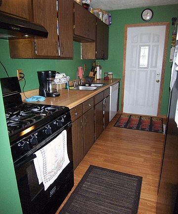 5th image of 1231 Meadowbrook Dr
