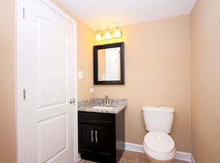 758 Cornfield Rd, Matteson, IL 60443