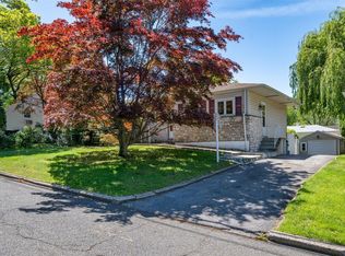 7 Vera Rd, Bronxville, NY 10708