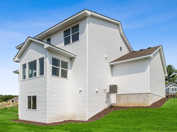 19056 Ulysses St NW, Elk River, MN 55330