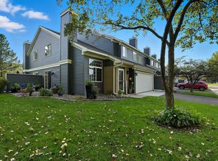 1825 Donegal Dr APT 1, Woodbury, MN 55125