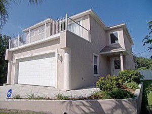 1st image of 2651 Lakeshore Dr