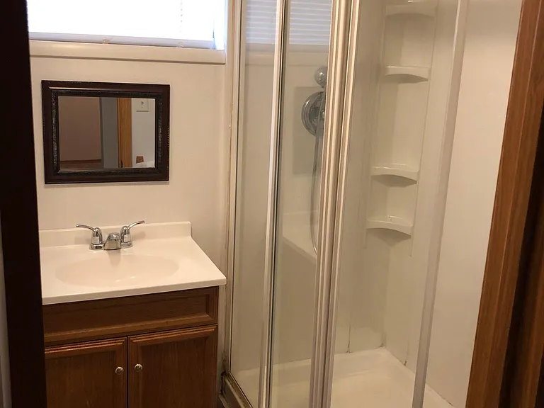 lower bath