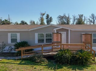 4912 Lake Dr, Panama City, FL 32404