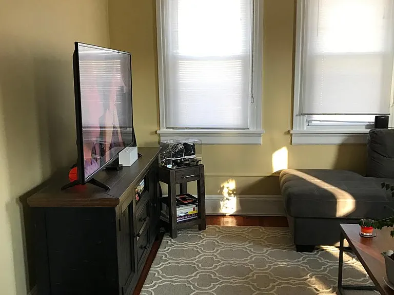 19 Sayre St #2 — Photo 3