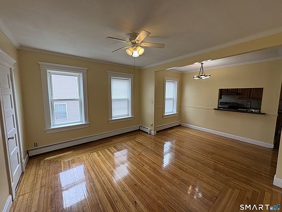 4th image of 8 Erwin Pl APT 1