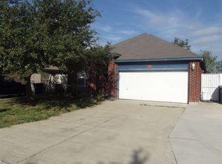 1716 Denmark Ln, Laredo, TX 78045