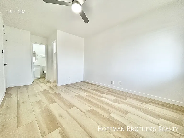 14011 S Budlong Ave #204 — Photo 10