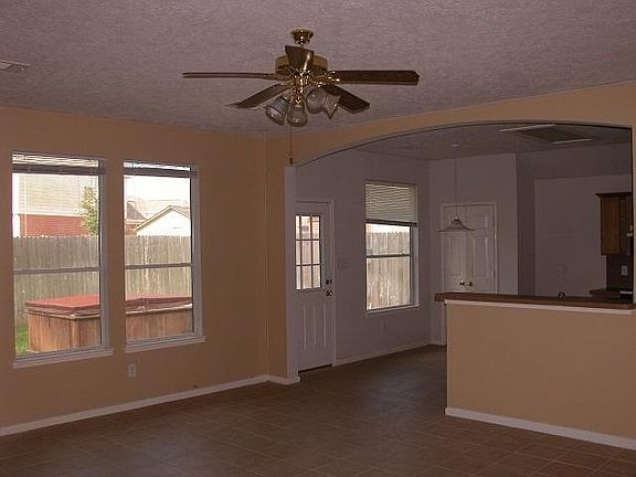 5th image of 20303 Misty Cove Dr #1