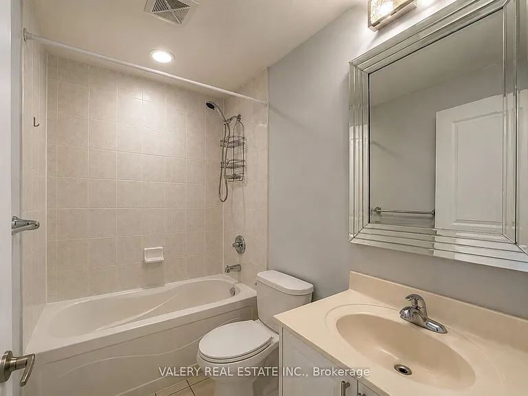 133 Wynford Dr #304 — Photo 5
