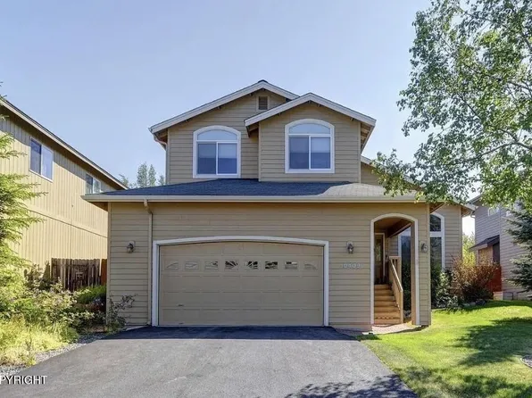 10409 Halfhitch Dr, Anchorage, AK 99515