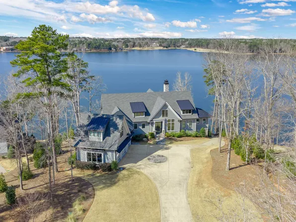 2871 Linger Longer Dr, Greensboro, GA 30642