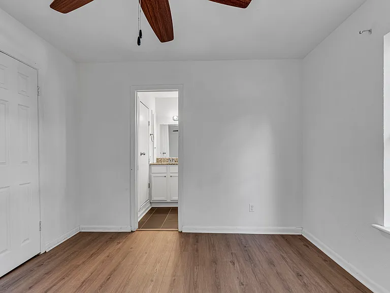 508 Whittle Way — Photo 25