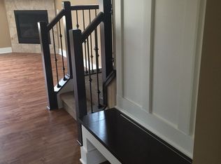 2967 Creekside Ct, Stow, OH 44224