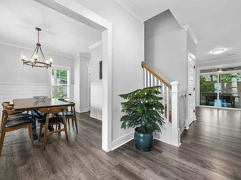 247 Shellbank Dr — Photo 24
