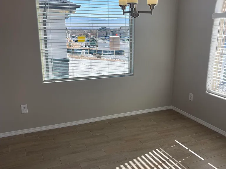 4718 S Monzano St SW — Photo 5