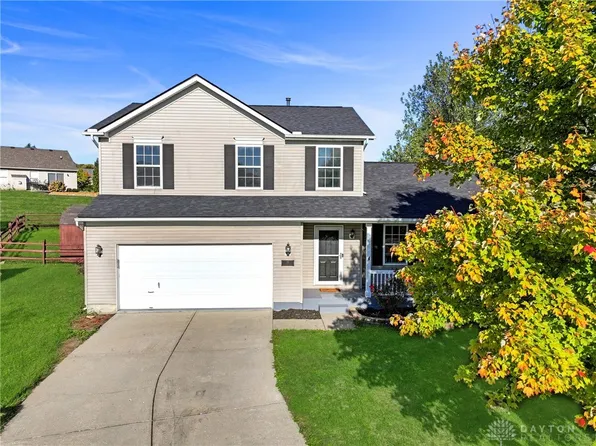 35 Pleasant Ct, Monroe, OH 45050