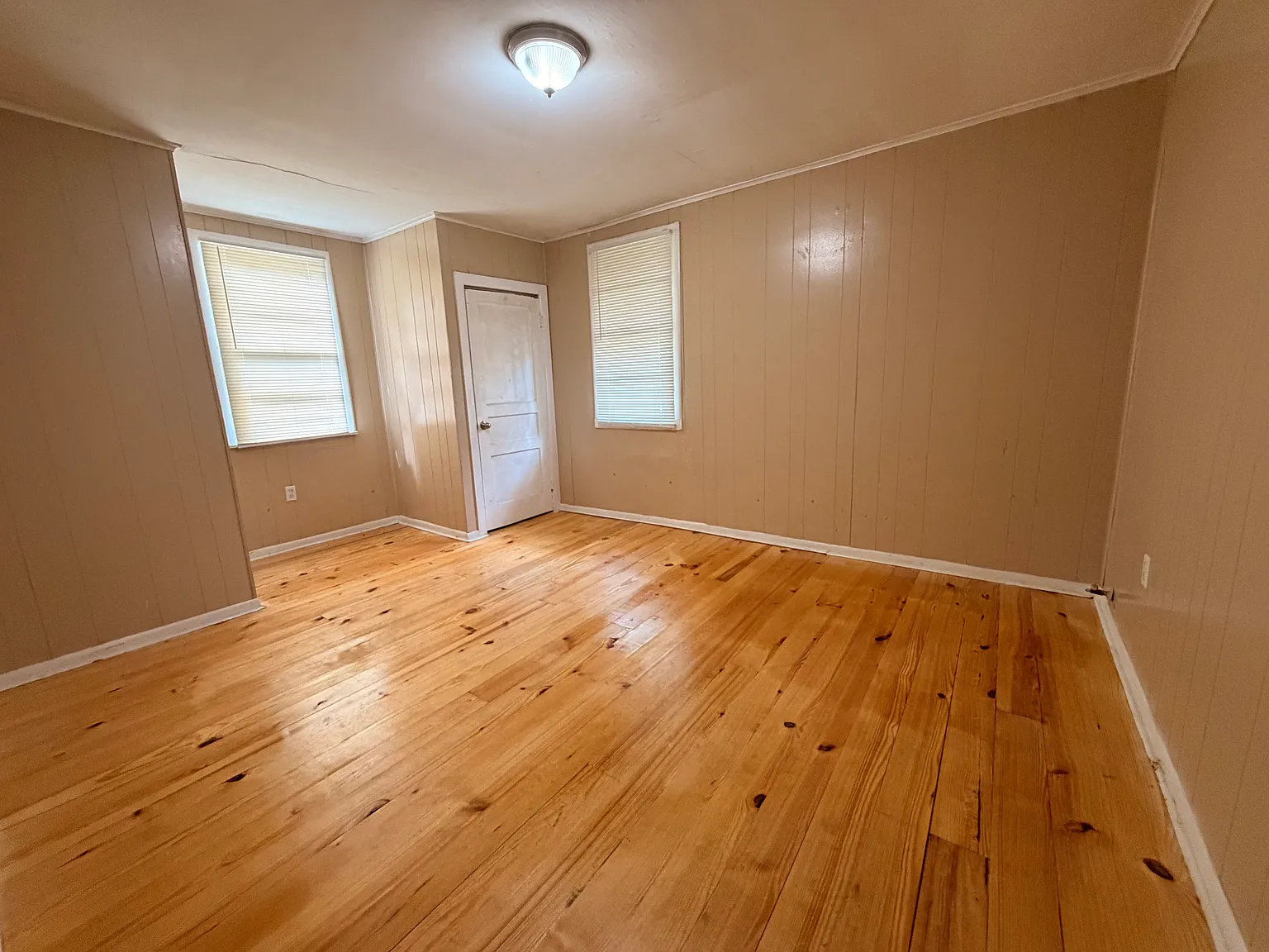 3874 Dalton St — Photo 3