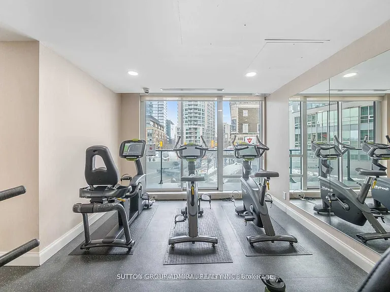 825 Church St #301 — Photo 13