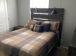 162 Hampton Ave, Imperial, PA 15126