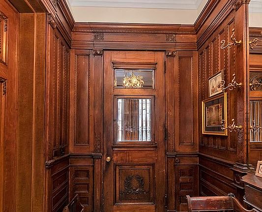 3rd image of 264 Decatur St