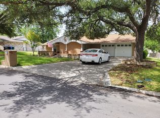 5506 Charter Oak Dr, San Antonio, TX 78229
