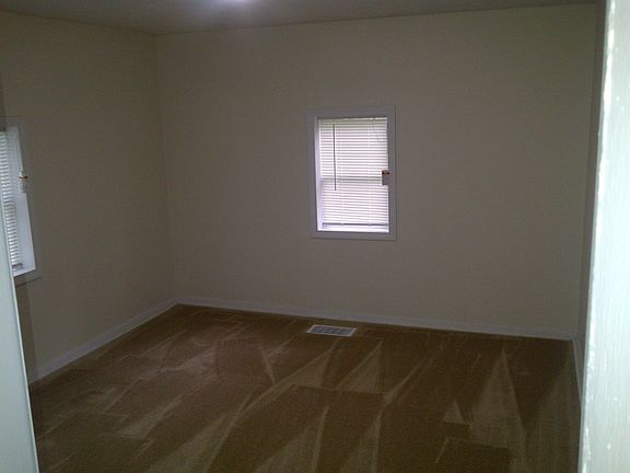 Bedroom - new neutral color carpet and fresh paint!