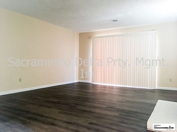 2nd image of 6610 Surfside Way APT A