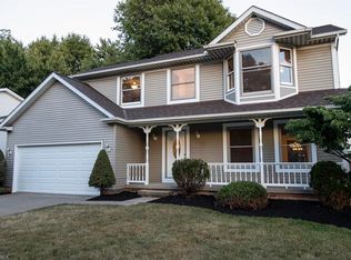 4128 Polo Park Dr, Willoughby, OH 44094