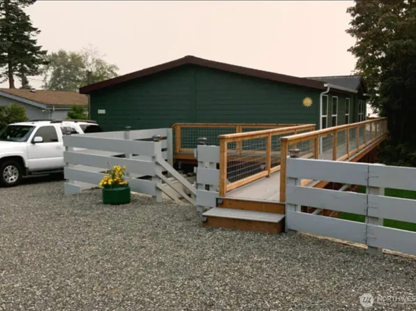 5133 Seaview Drive, Blaine, WA 98230