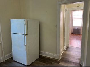 391 Forrest St #2A, Jersey City, NJ 07304