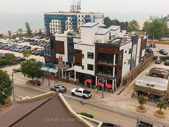 2nd image of 85 Main St W #201