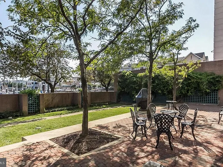 23 Pierside Dr #215 — Photo 32
