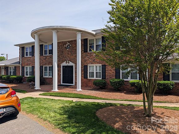 2nd image of 910 McAlway Rd APT C