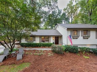 425 Forest Valley Rd, Sandy Springs, GA 30342