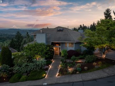2910 Crestwood Ct, West Linn, OR, 97068