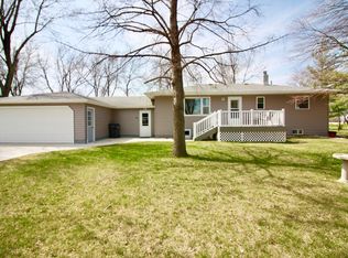 403 Ash Dr, Mooreton, ND 58061